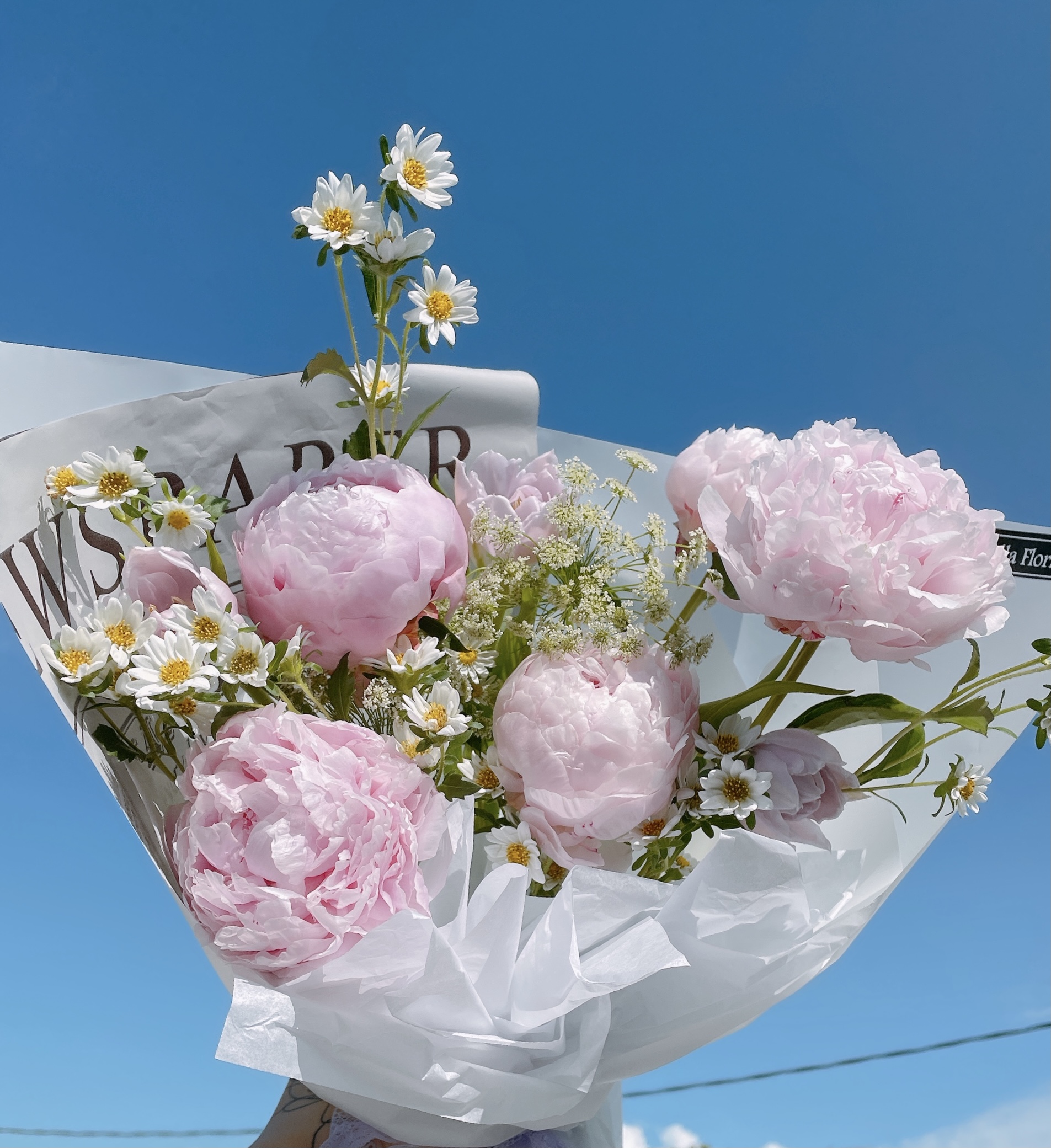 Fresh Pink Peony Mix Hana White Flower Bouquet - Image 2