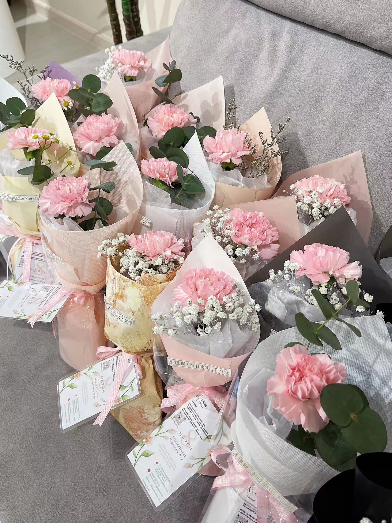 1 Stalk Fresh Pink Carnation Bouquet - Image 2