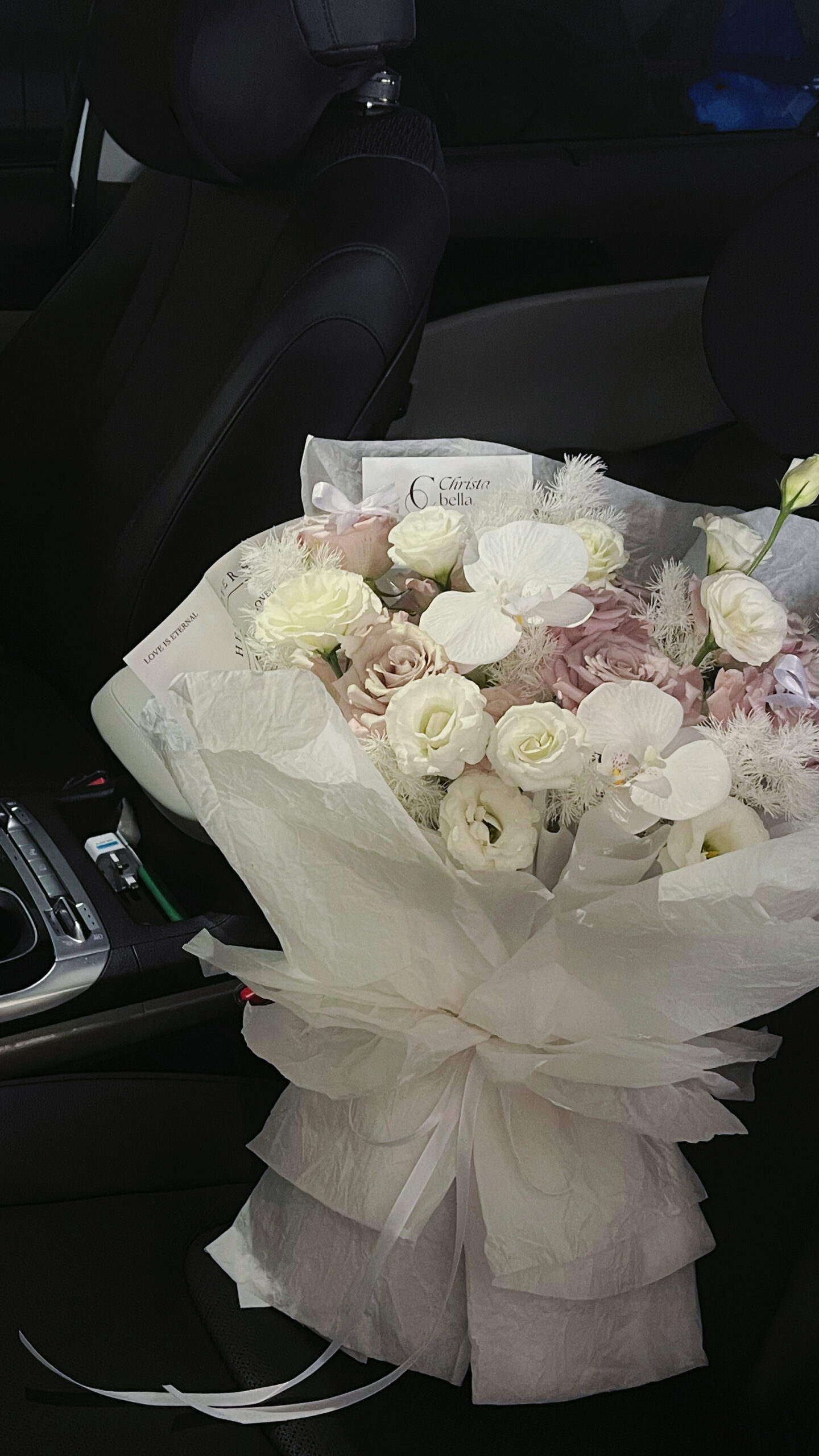 Fresh Mix Menta Roses & Eustoma Flower Bouquet - Image 2