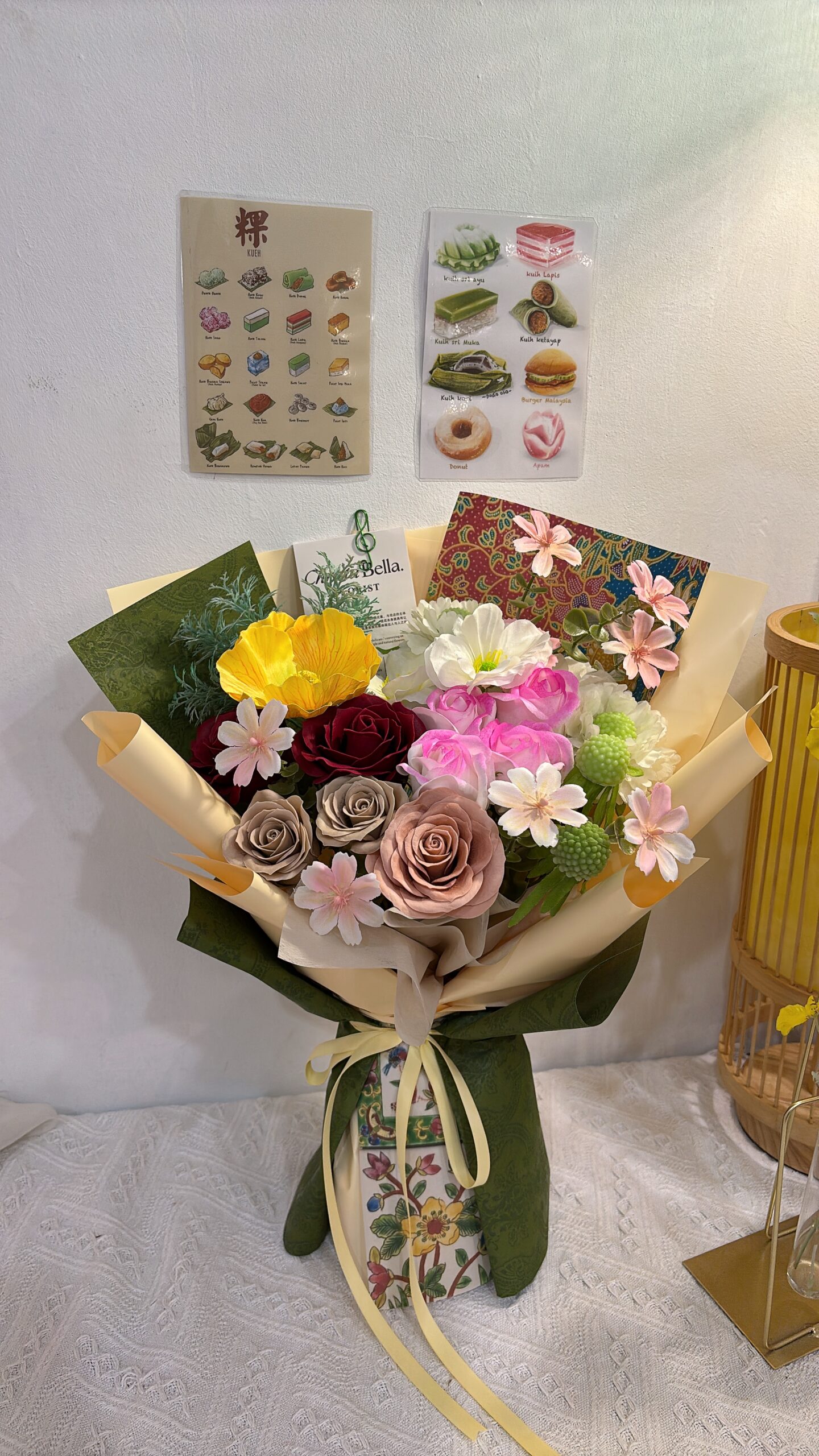 Nyonya Soap Mix Roses Flower Bouquet - Image 4