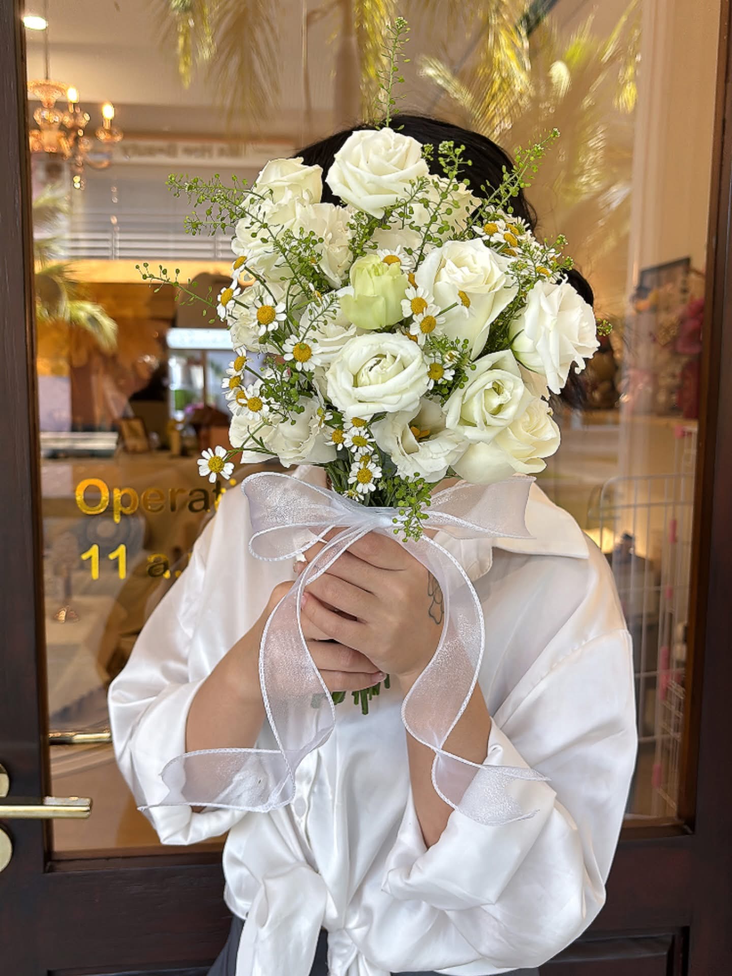 Fresh Mix Eustoma & Roses Flower Bridal Hand Bouquet(MAY) - Image 2