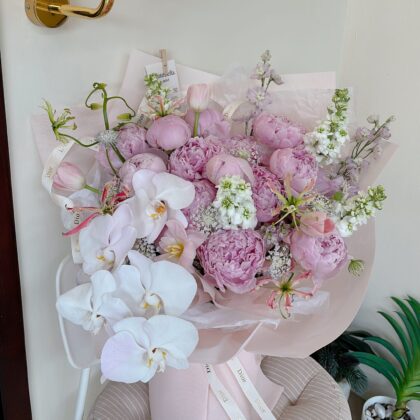 Fresh Mix Peony & Matthiola Flower Bouquet(JUN)
