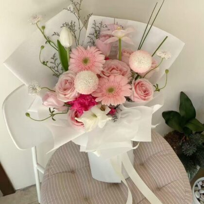 Fresh Mix Tulip & Roses Flower Bouquet(JUL)