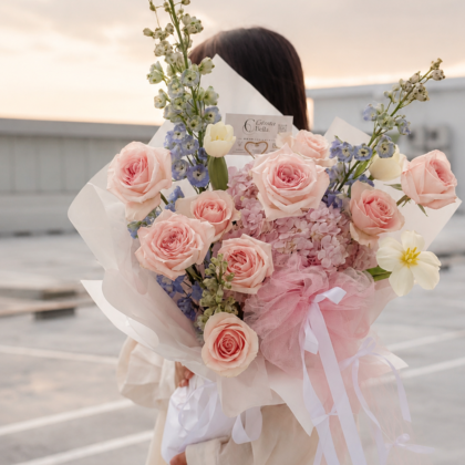 Fresh Mix Pink Roses & Tulip Flower Bouquet