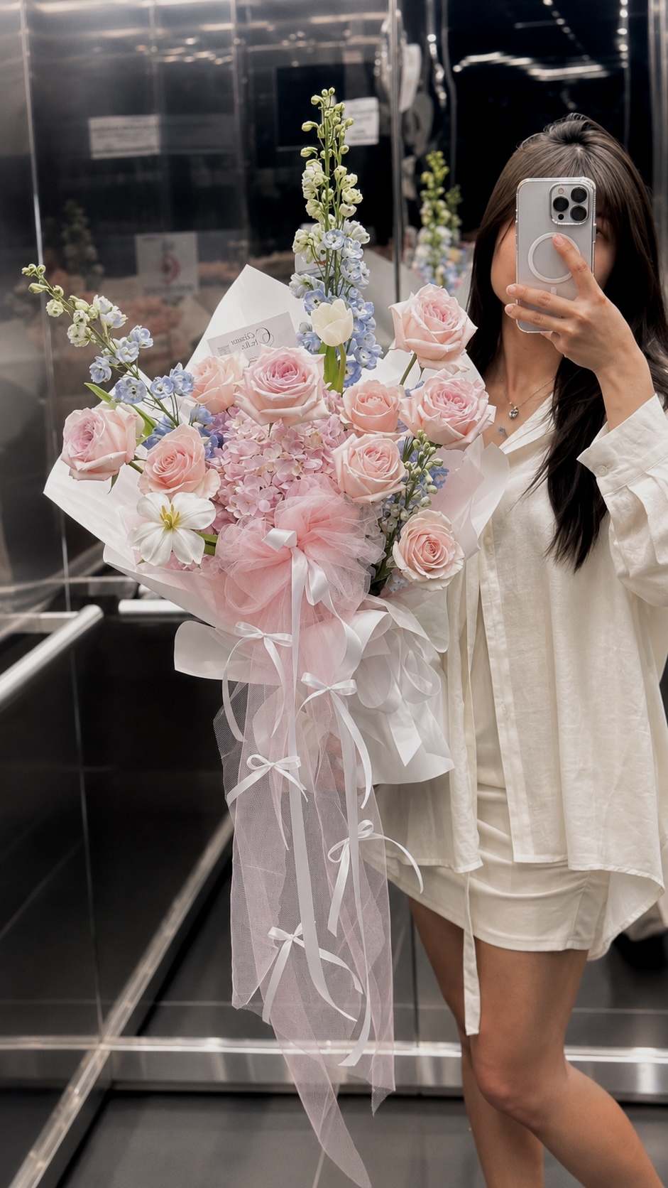 Fresh Mix Pink Roses & Tulip Flower Bouquet - Image 2